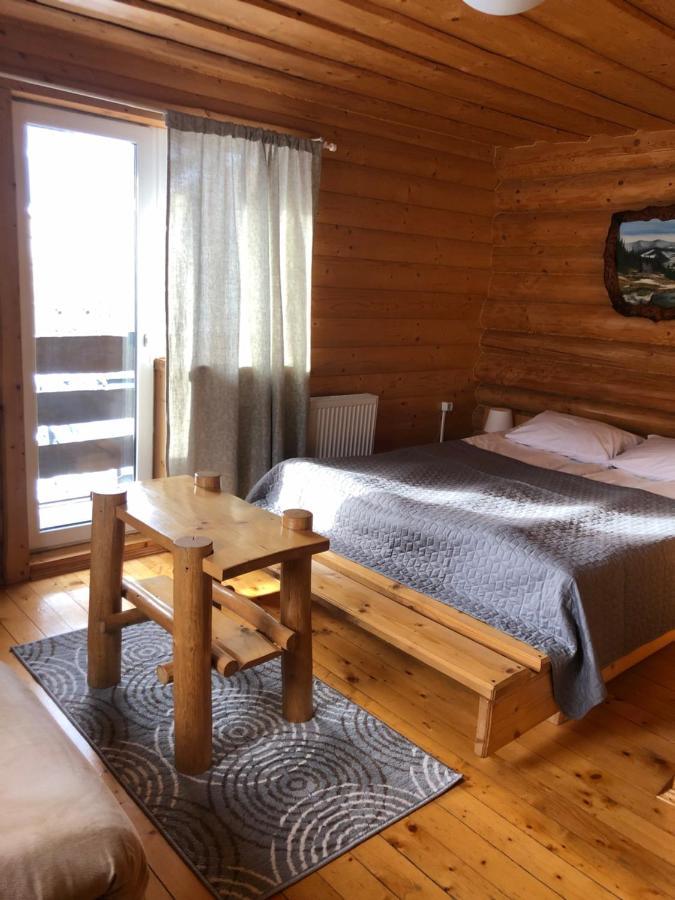 Hotel Круассан Bukoveľ Exteriér fotografie