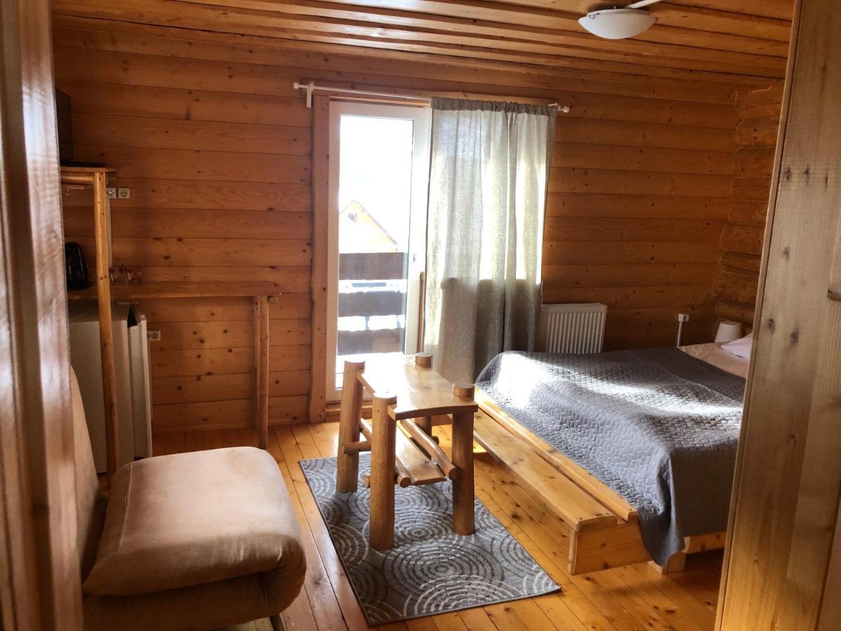 Hotel Круассан Bukoveľ Exteriér fotografie
