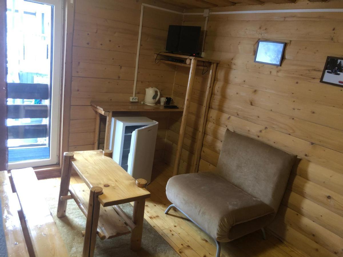 Hotel Круассан Bukoveľ Exteriér fotografie